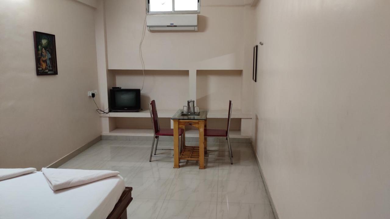 Sibi Lodge 코임바토르 외부 사진