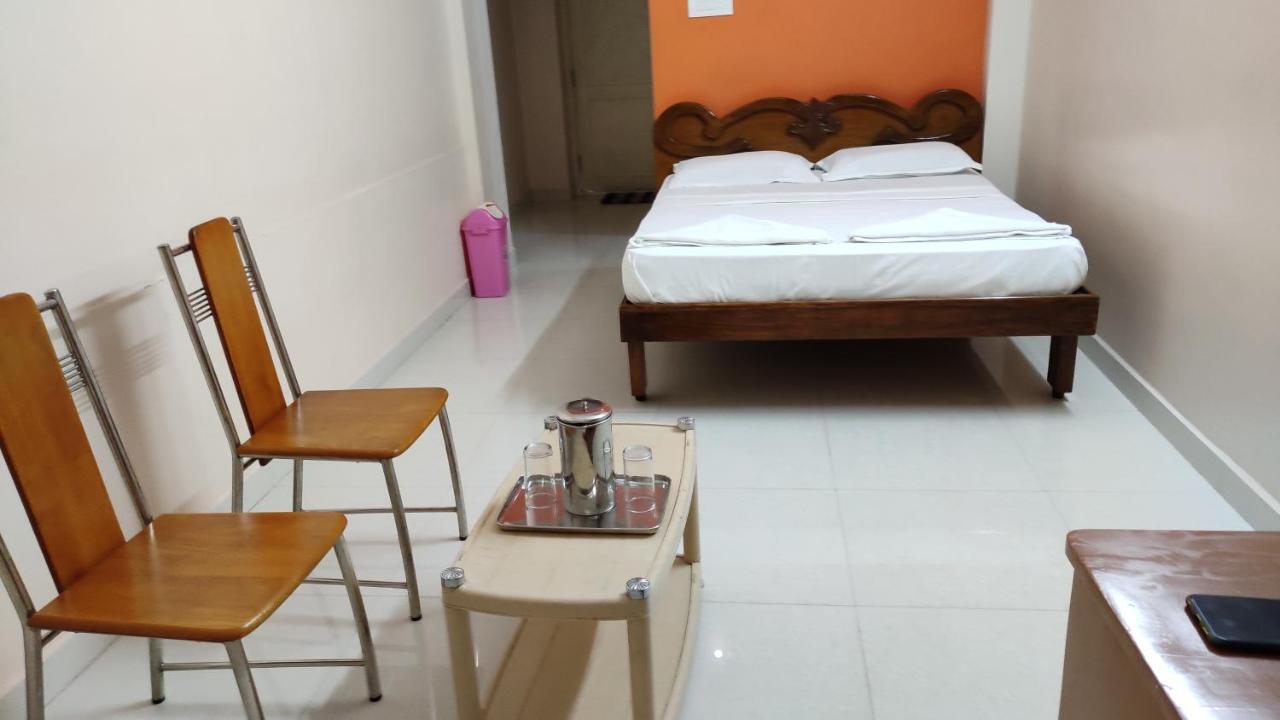 Sibi Lodge 코임바토르 외부 사진